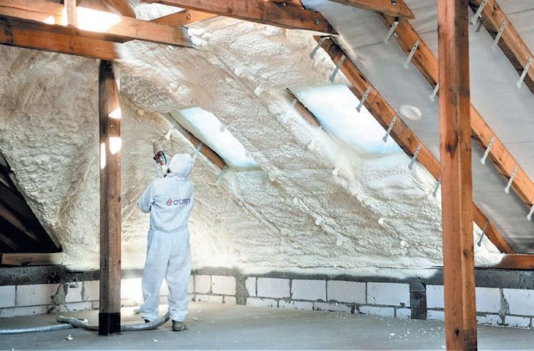 Termomodernizacja – niższe koszty ogrzewania i komfort dzięki izolacji poddasza pianą PUR